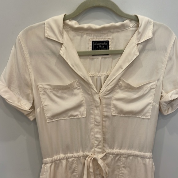 Super cute Abercrombie and Finch Romper!! - Picture 2 of 5